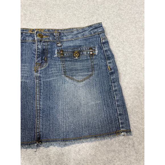 Y2K Bubblegum Womens Size 11/12 Denim Mini Skirt - Picture 7 of 8